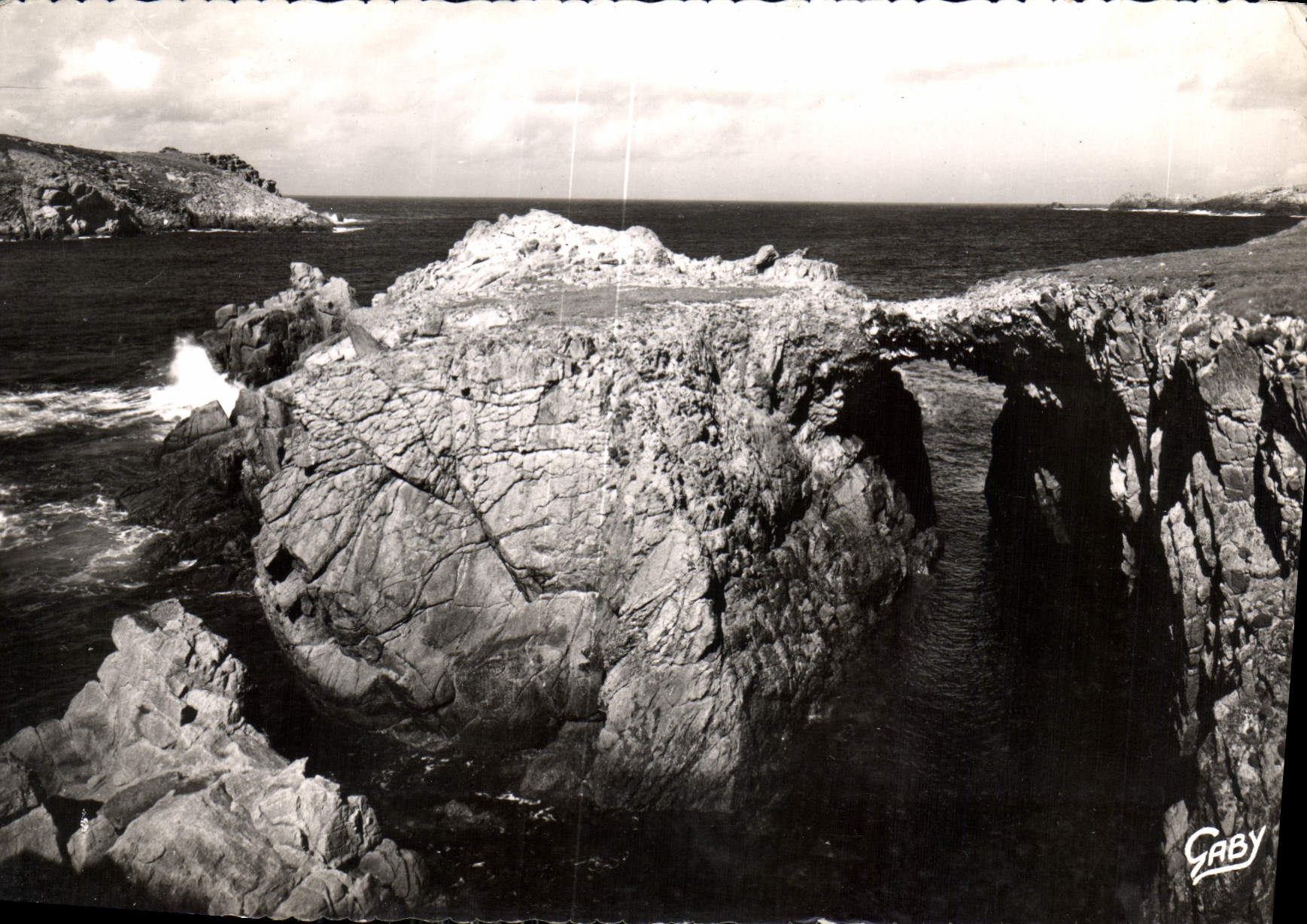 CPM Ouessant finistere Pont naturel de Galgrac'h 