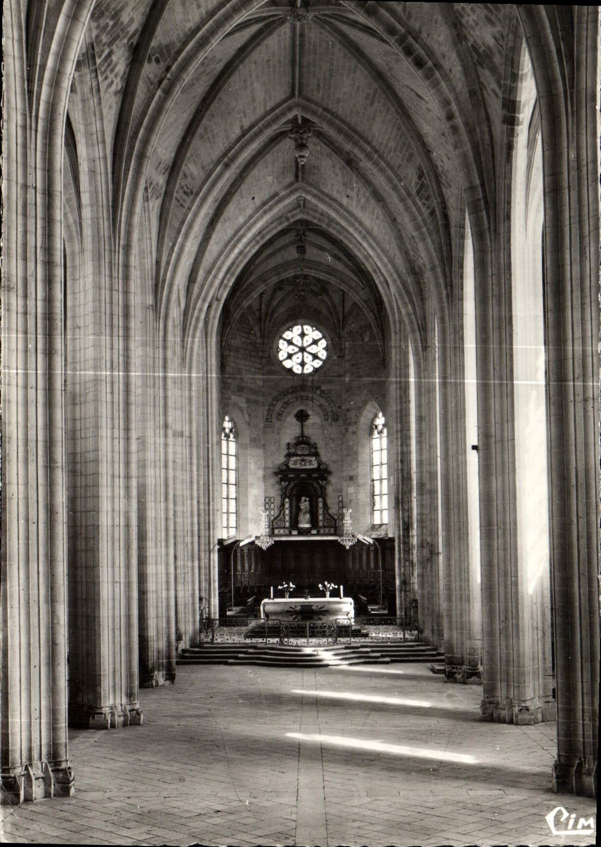 CPM Celles sur Belle deux Sevres vue interieure de l'eglise Abbatiale Construite sous Louis XI detru
