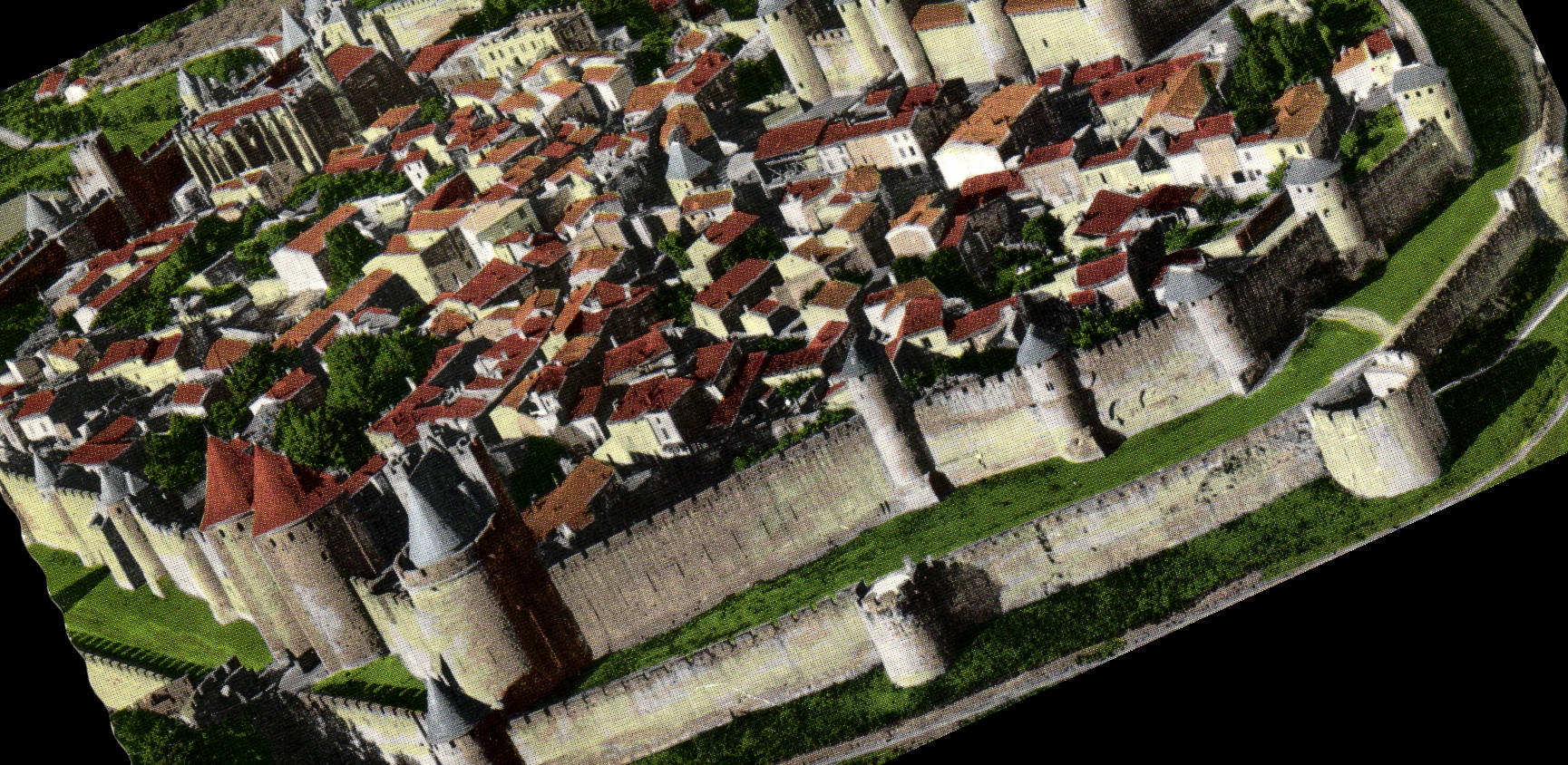 CPM Carcassonne Aude Vue aerienne sur la Cite 