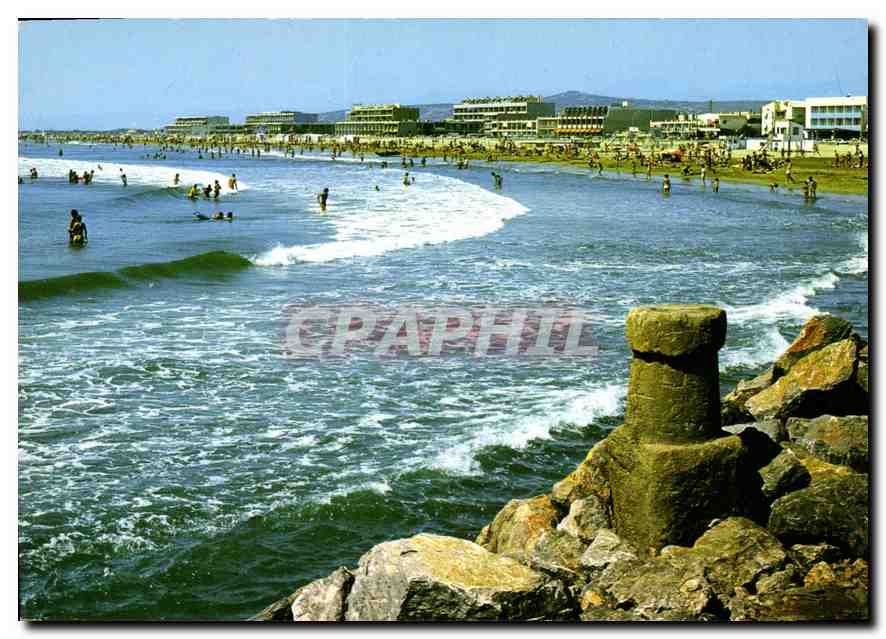 CPM Port la Nouvelle La plage 