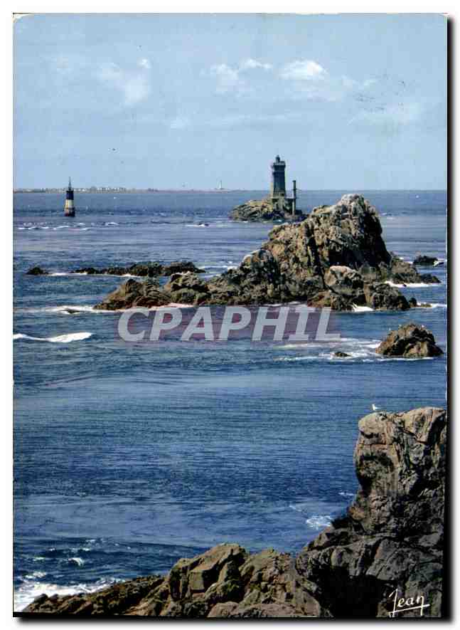 CPM La Pointe du Raz Finistere l'Extreme pointe Au fond l'Ile de Sein 
