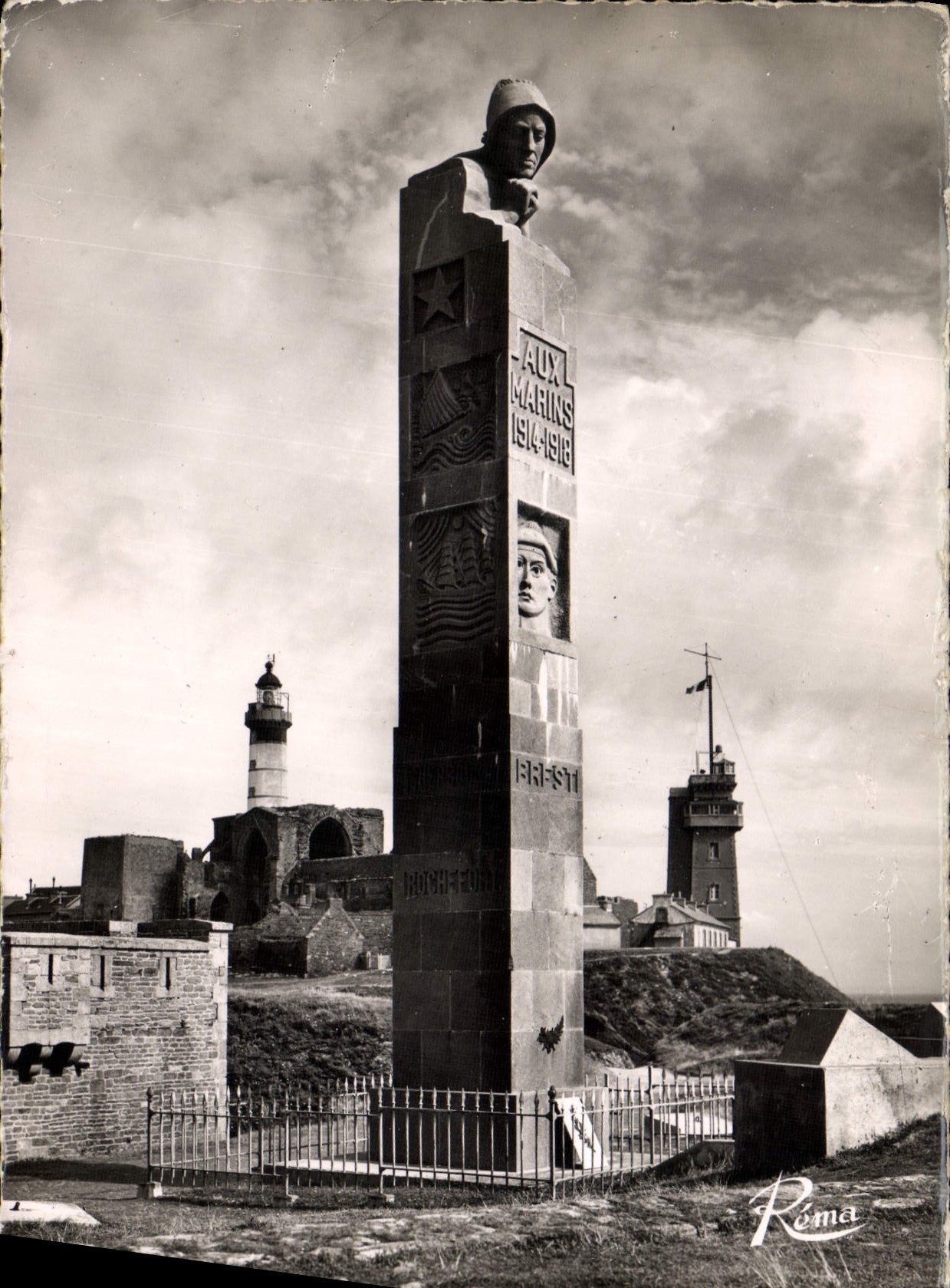 Monument aux Marins 1914-1918 — Rochefort — éditeur Roma