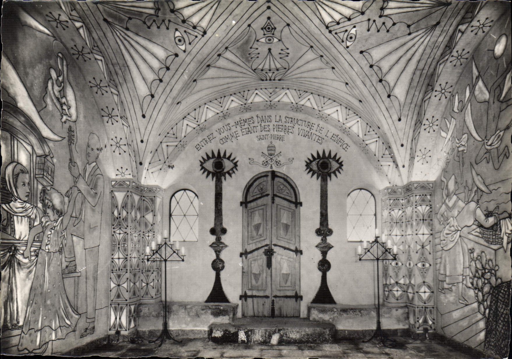 Chapelle Saint-Pierre — décoration apocalyptique — Jean Cocteau, Verteuil