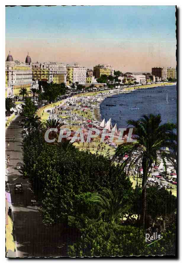 CPM Cannes Plage et grands hotels boul de la Croisette 