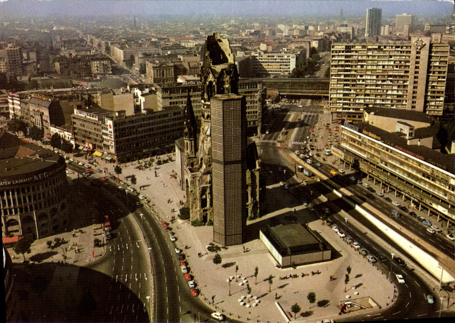 CPM Berlin Blick vom Europa Center auf Kaiser Wilhelm Gedachtniskirche 