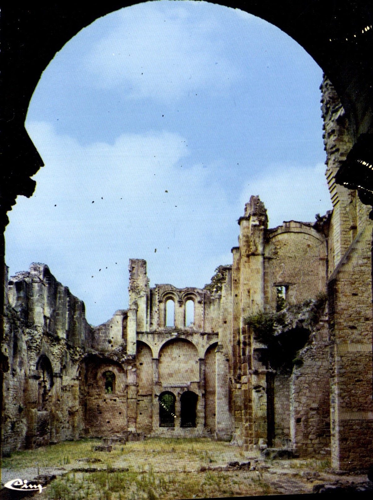 CPM Alet les Bains Aude Ruines de l'ancienne cathedrale romane 