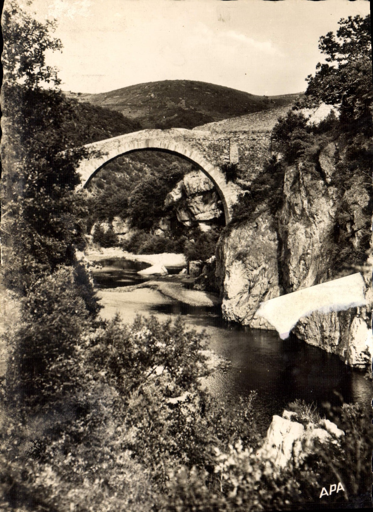 CPM En parcourant le Languedoc Lamalou les Bains Herault le Pont du Diable 