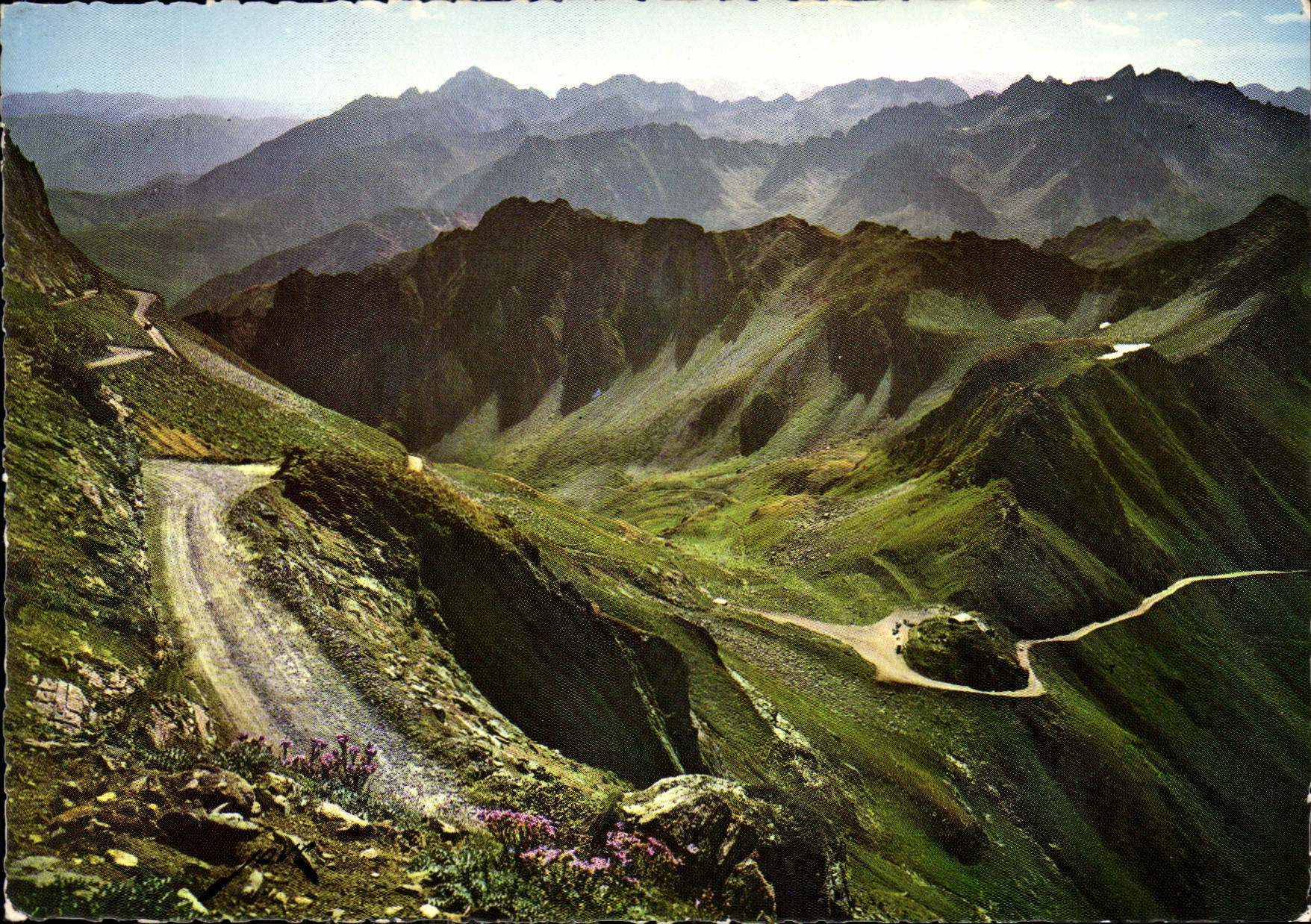 Los Pirineos — Vista del Midi de Bigorre (12 877 m) — Edición Pau-Billère, n° 65