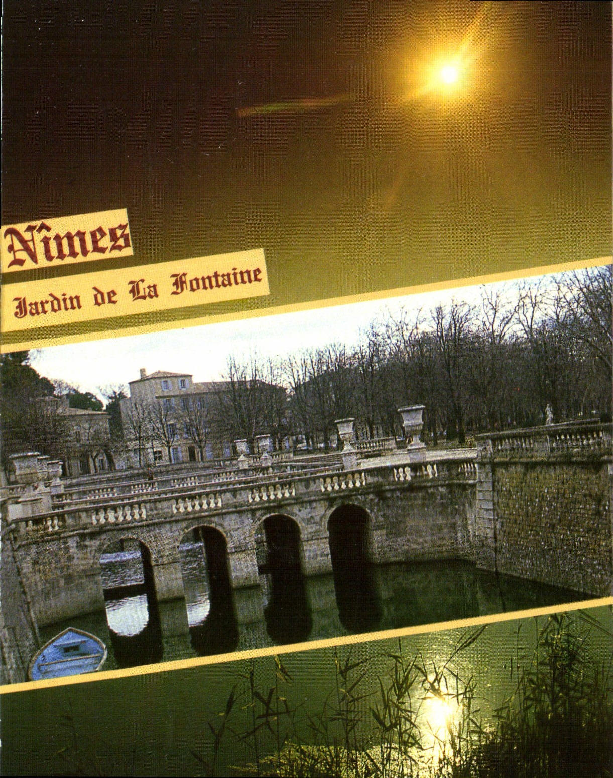 CPM Nimes Jardin de la Fontaine 
