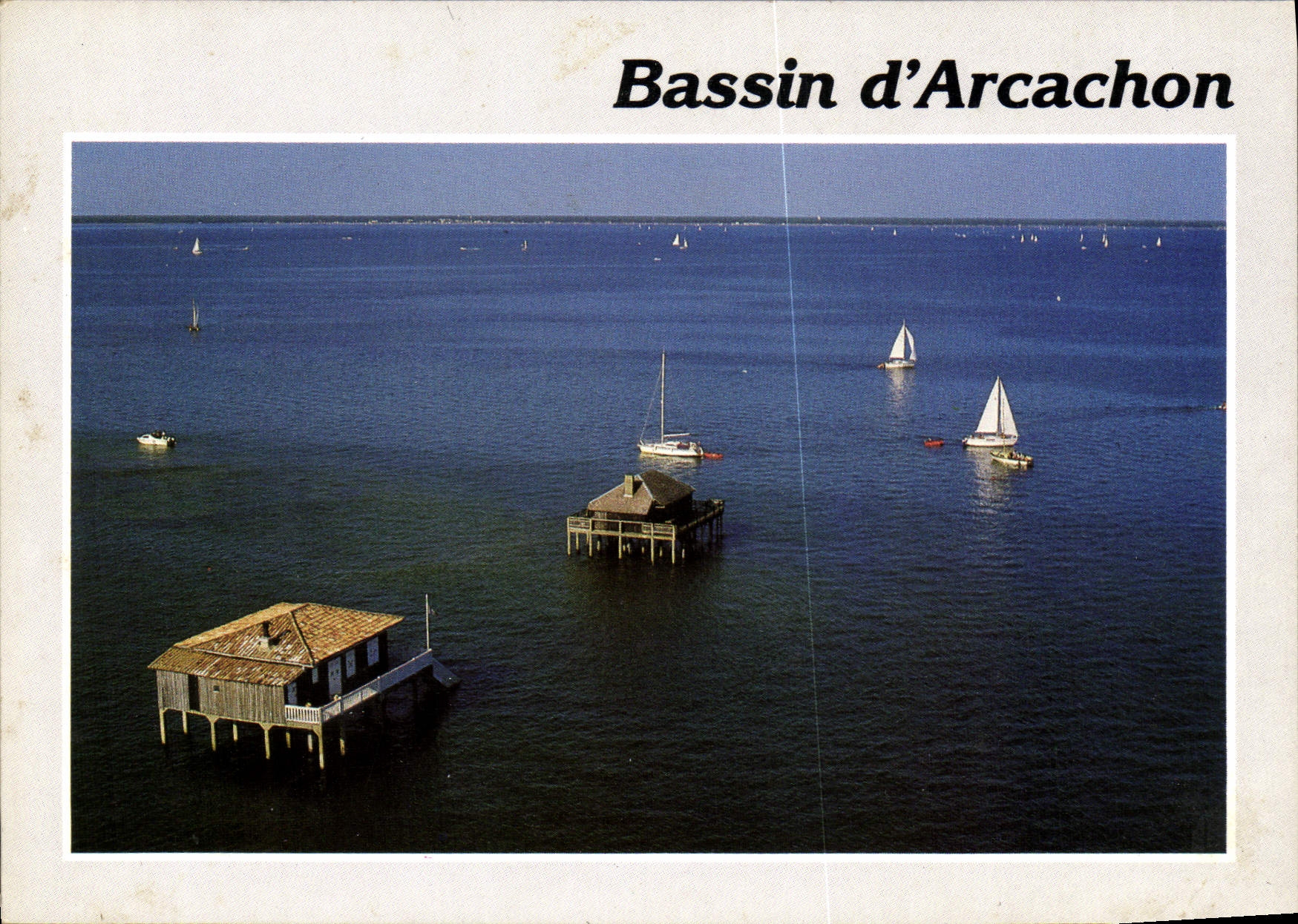 Bassin d'Arcachon — Cabanes sur pilotis — Éditions et Impressions Combier / Mâcon