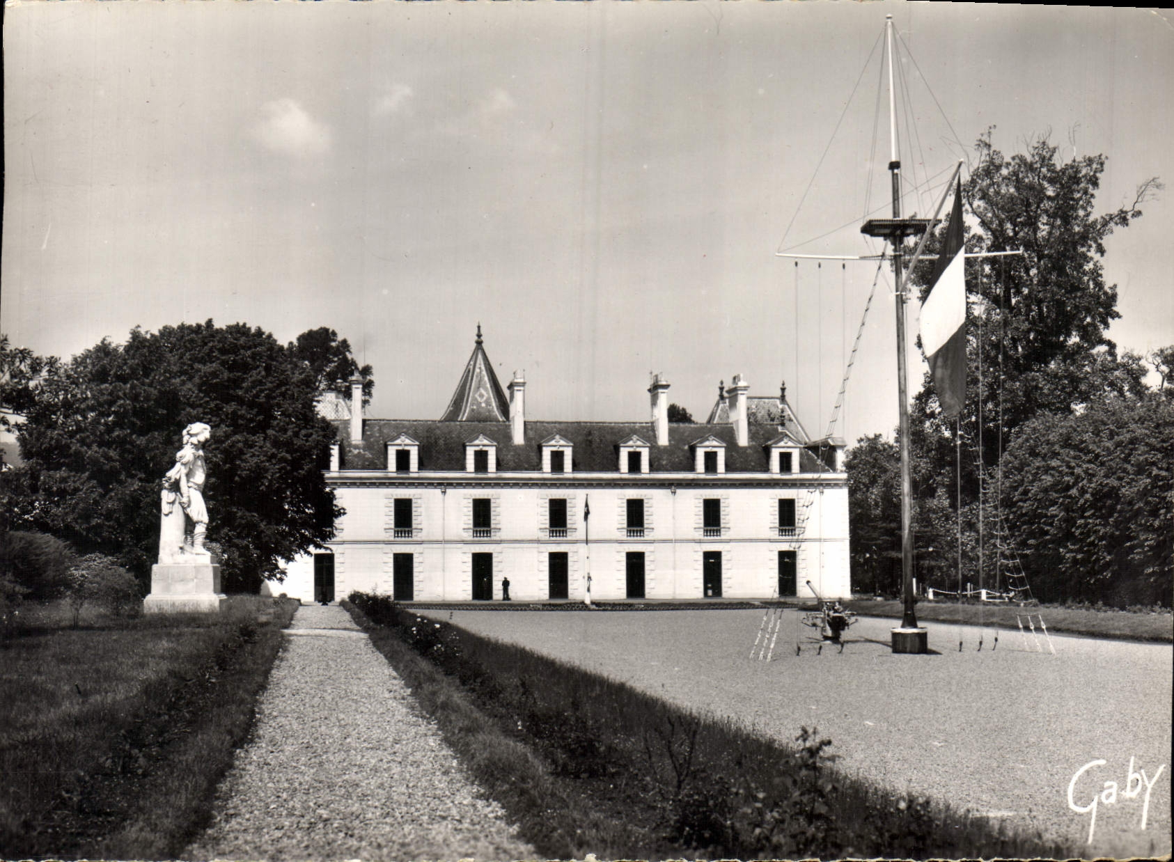 CPM Centre de Formation Maritime de Pont Rean La Cour d'Hanneur et le Chateau 