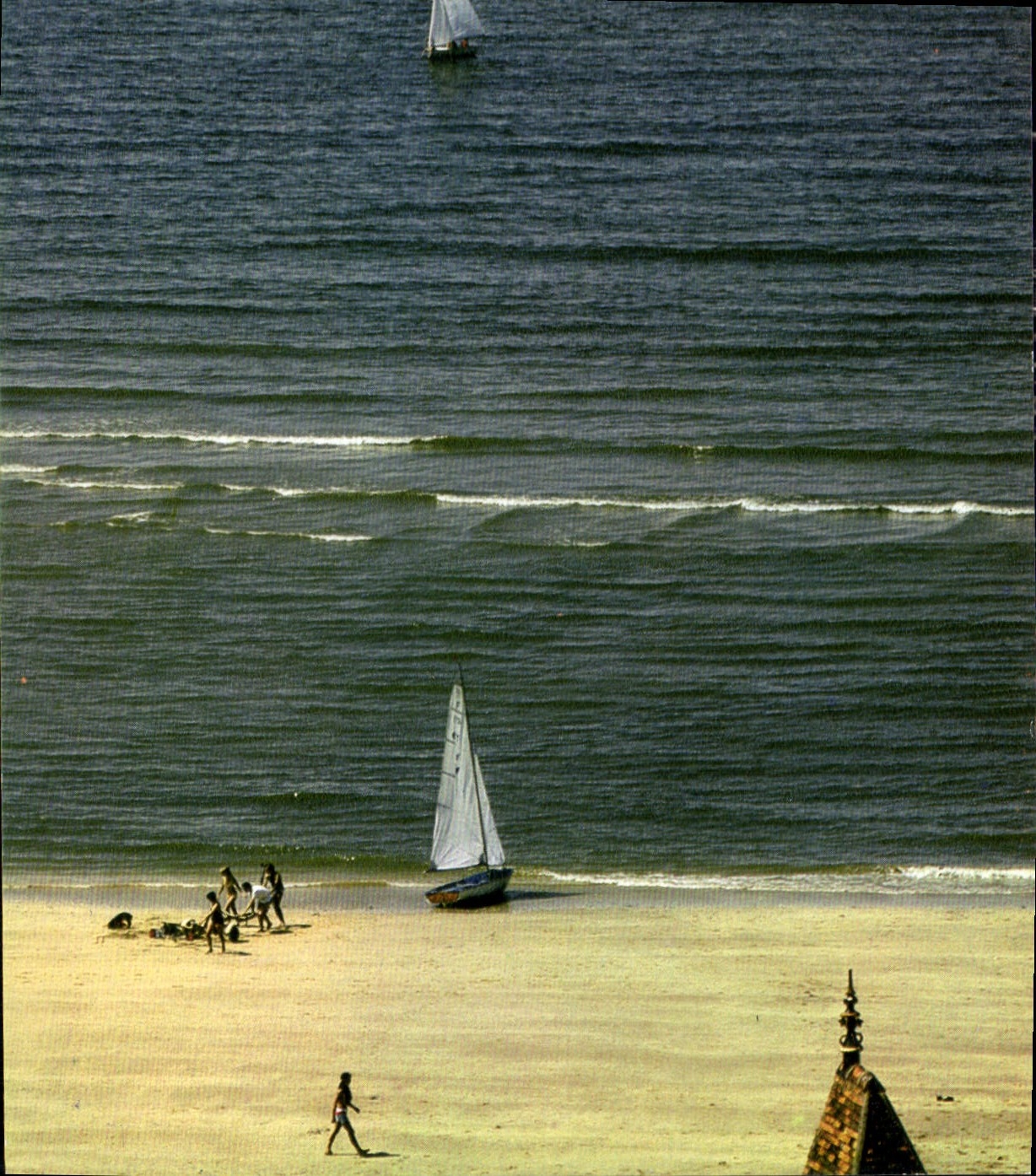 CPM Cote Fleurie Trouville Calvados Vue sur la plage 