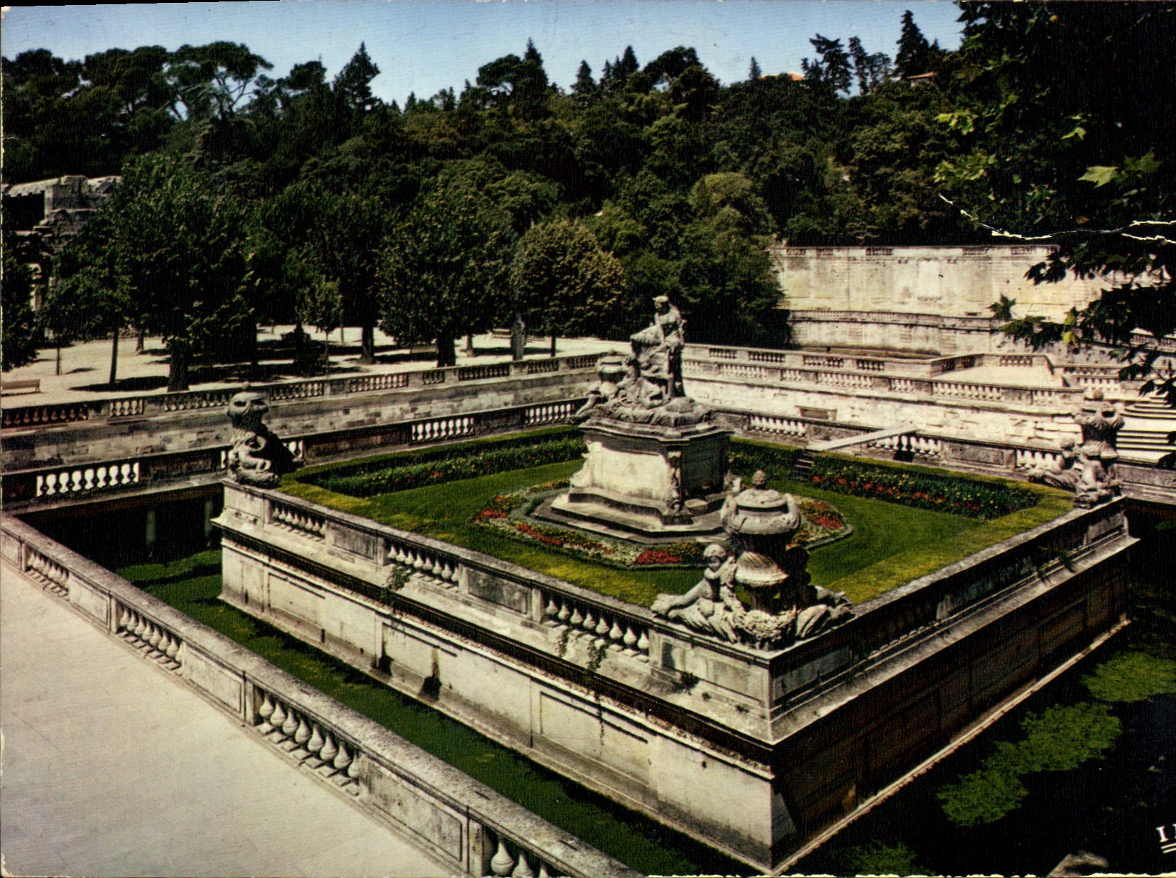 Les Jardins de la Fontaine — Nîmes (Gard) — Éd. G. Gandini, Marseille