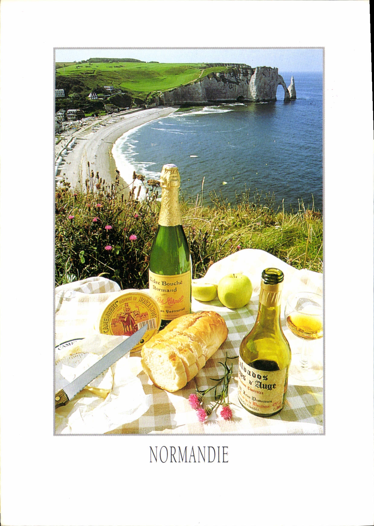 CPM En Normandie Gastronomie Normande a Etretat 