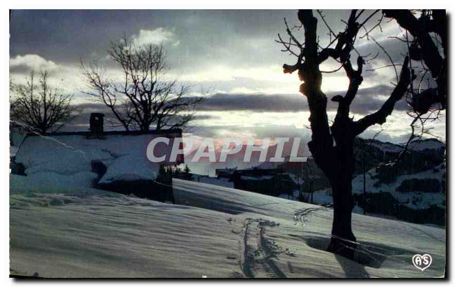 CPM Hiver Dans Nos Montagnes Soir sur la neige 