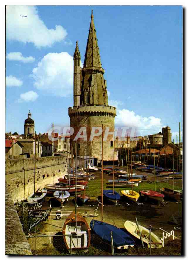 CPM Couleurs et Lumiere de France La Rochelle Charente Maritime La tour des Sergents 1450 1468 et le