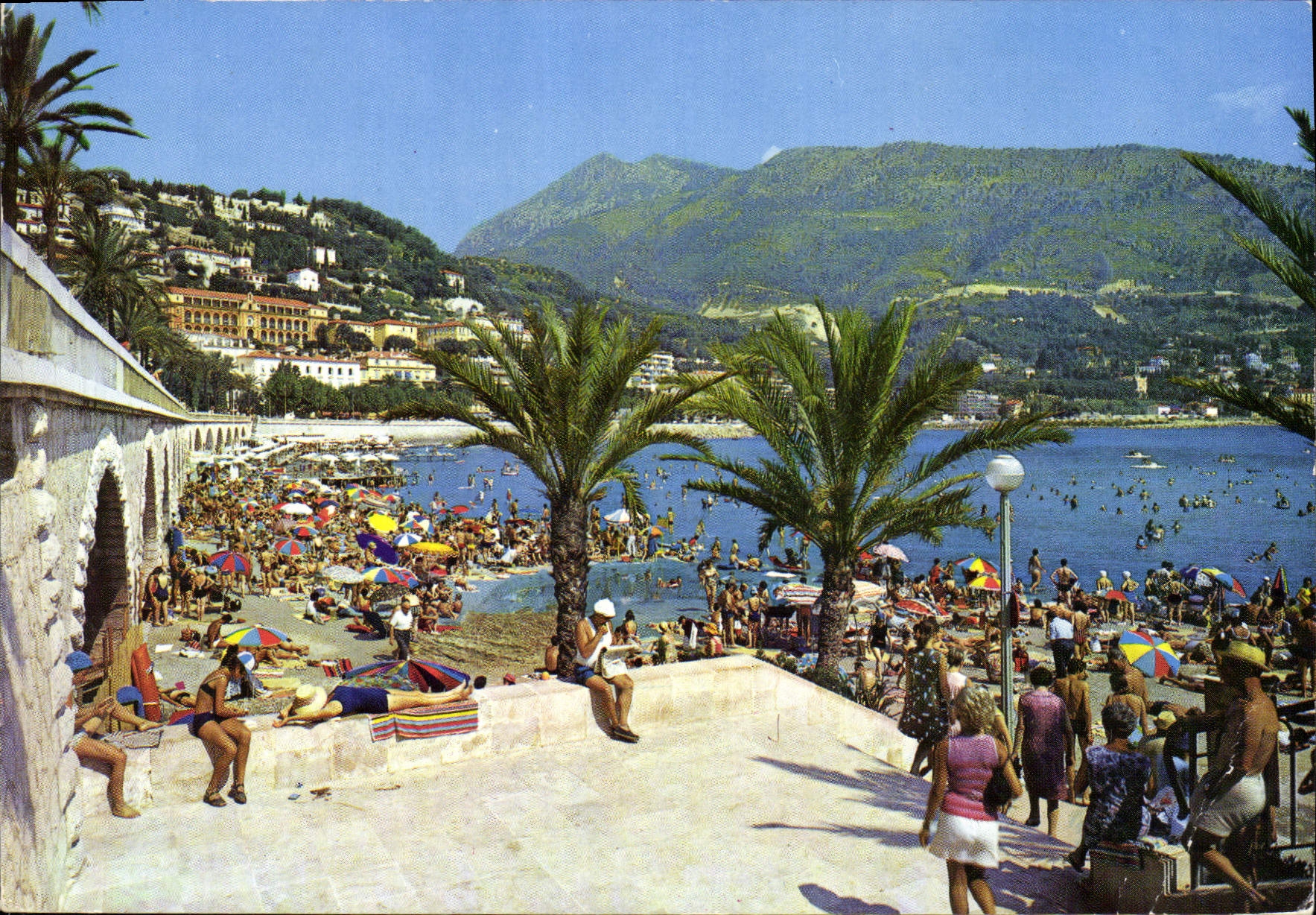 Les Tablettes-Plages — Menton — éditeur non visible