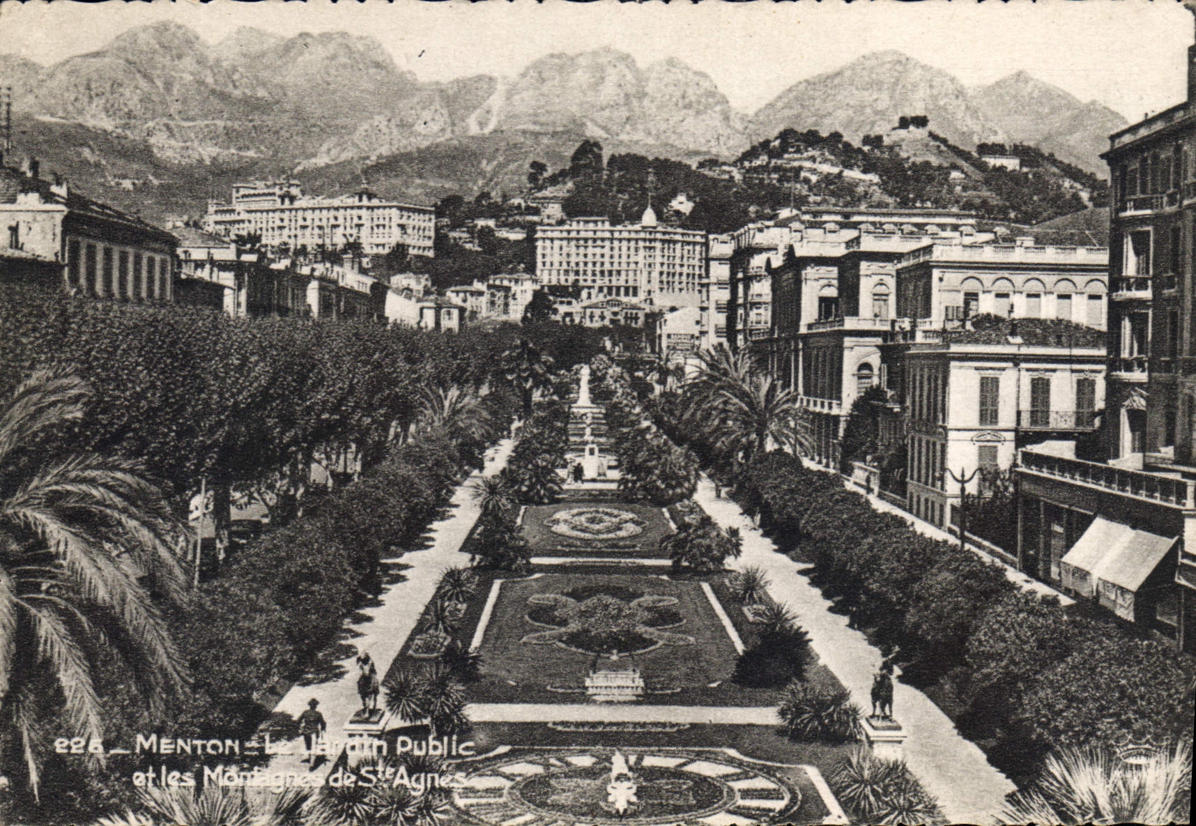 Menton — Le Jardin Public et les Montagnes de St-Agnès — Edit. d'Art Munier