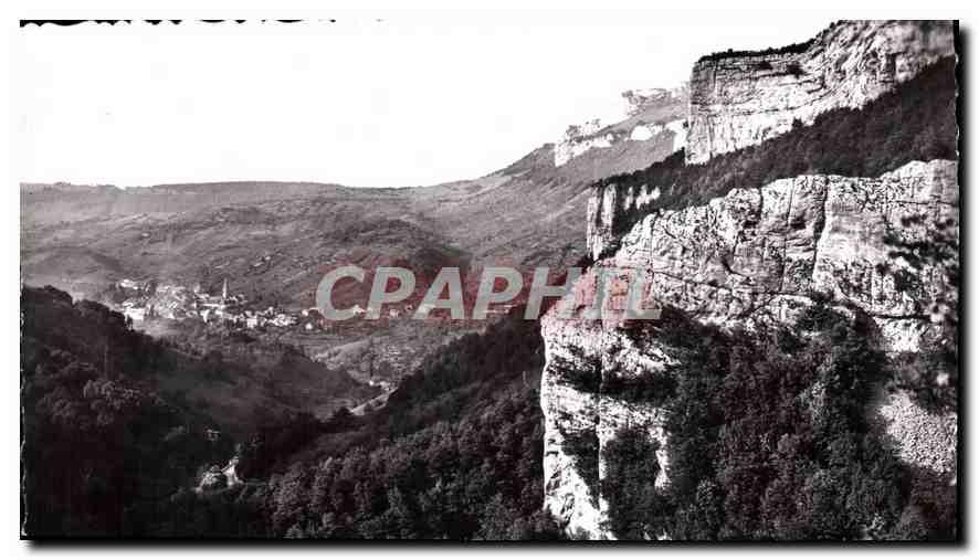 Env. de MOUTHIER-HAUTEPierre (Doubs) — Les rochers de la Baume, vallée de la Loue — Les Editions d'Art, Paris