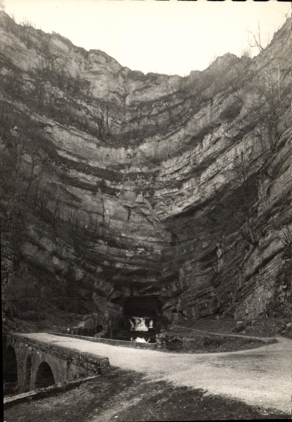 CPM Le Haut Doubs La Source de la Loue Le Cirque Hauteur 