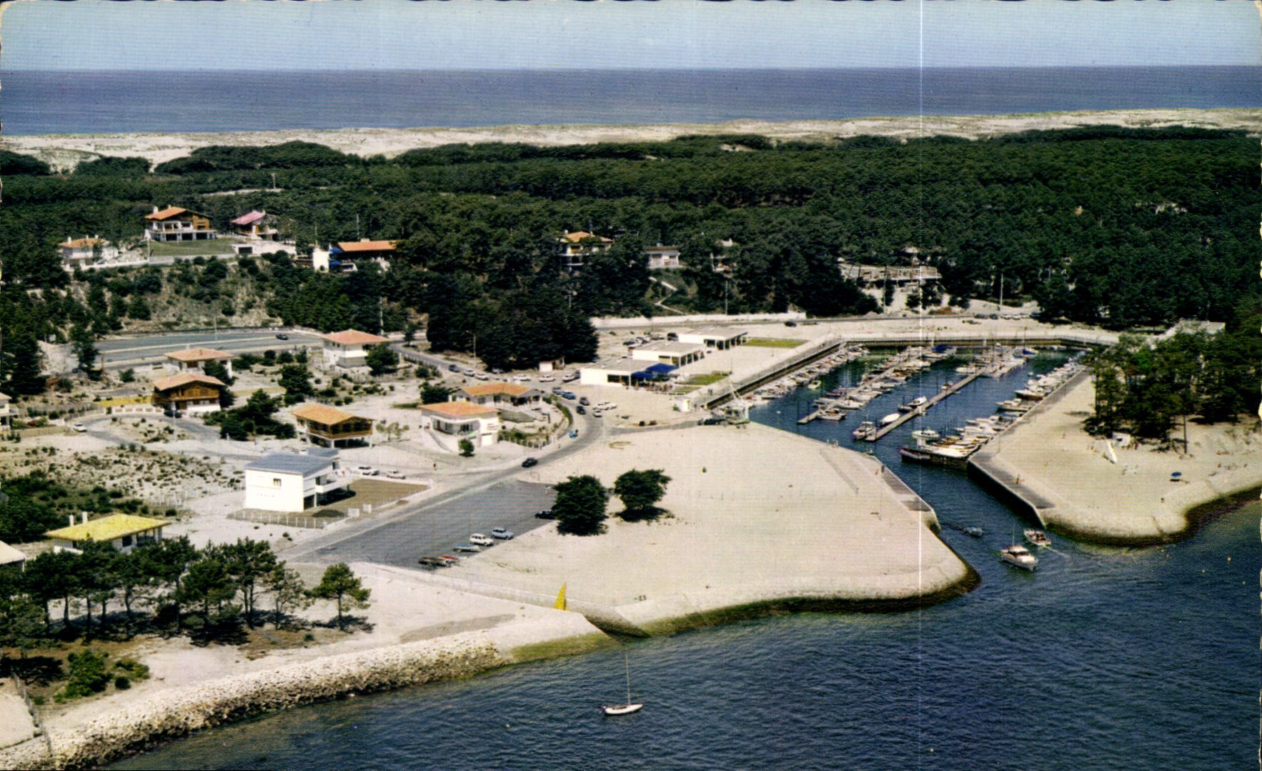 Bassin d'Arcachon — Le Cap Ferret, vue aérienne — Éditions Théolac, Limoges