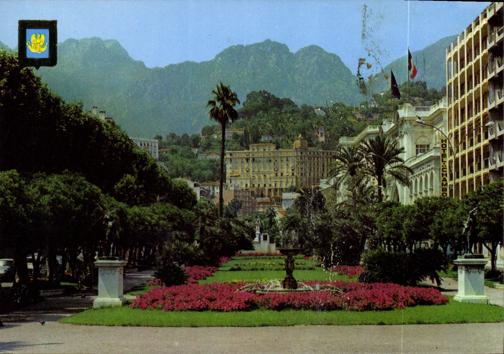 Jardin Public et les Montagnes de Sainte-Agnes — Menton — éditions de France, n° 5203