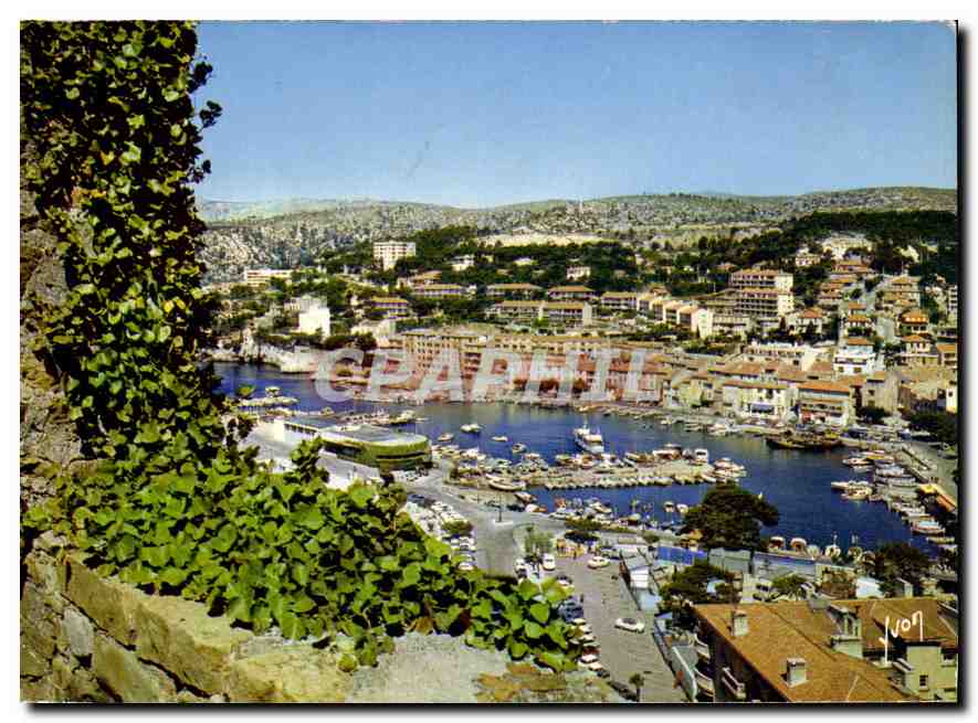 CPM Couleurs et Lumiere de France Cote d'Azur miracle de la nature Cassis Bouches du Rhone Vue gener