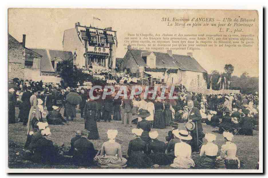 Environ d'Angers — L'Île de Bébuard — La Messe en plein air un jour de Pèlerinage