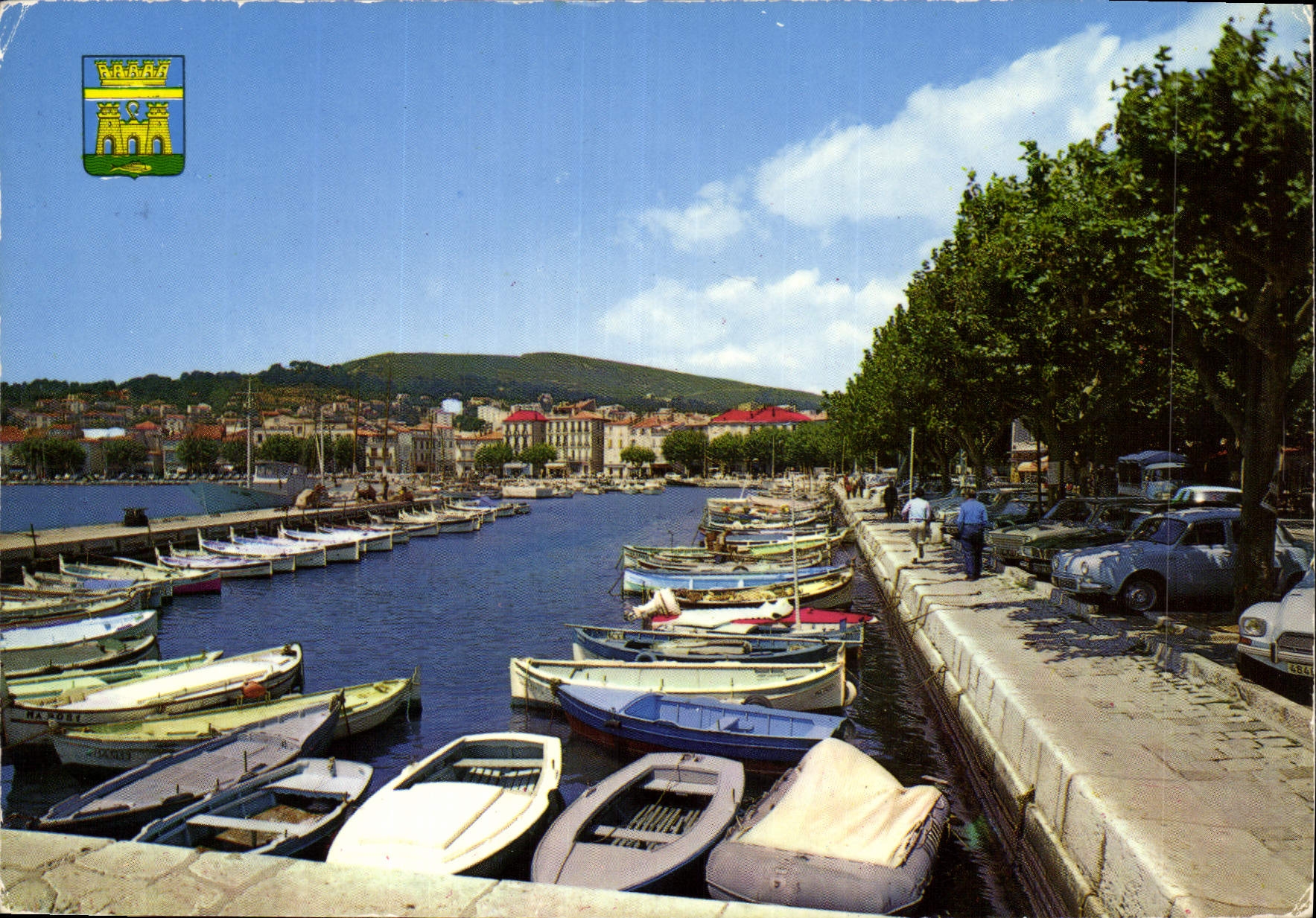 CPM La Cote d'Azur la Ciotat B du Rhone un coin du Port 
