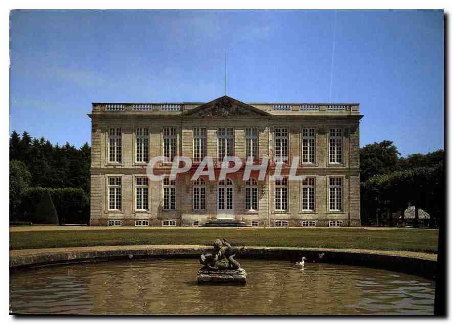 CPM Chateau de Bouges XVIII S Indre facade Ouest 