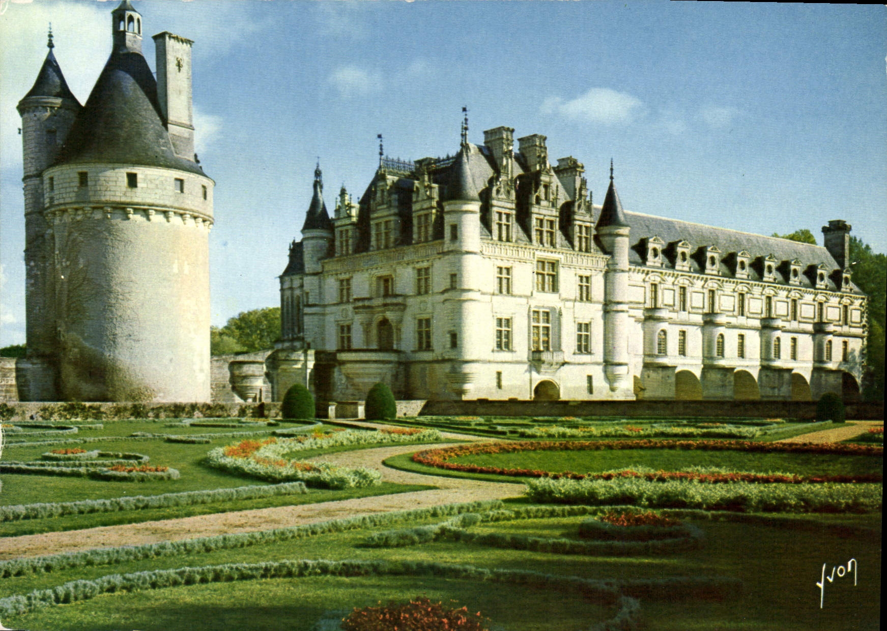 CPM Val de Loire Chateau de Chenonceaux I et L le Chateau et les Jardins 