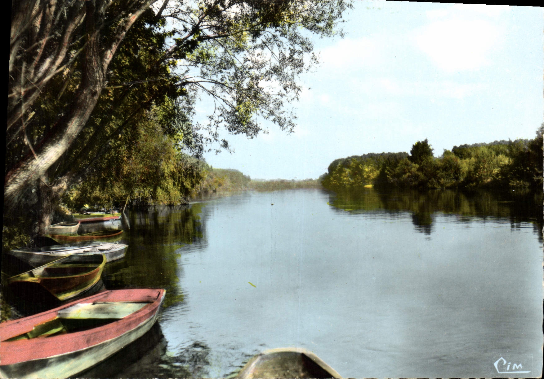 CPM St Germain sur Vienne I et l Bords de la Vienne 