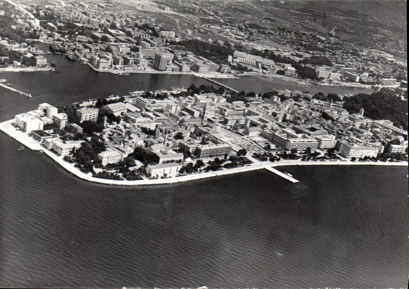 Zadar — vue aérienne — Agencija za fotodokumentaciju, Zagreb, n° V 509/14