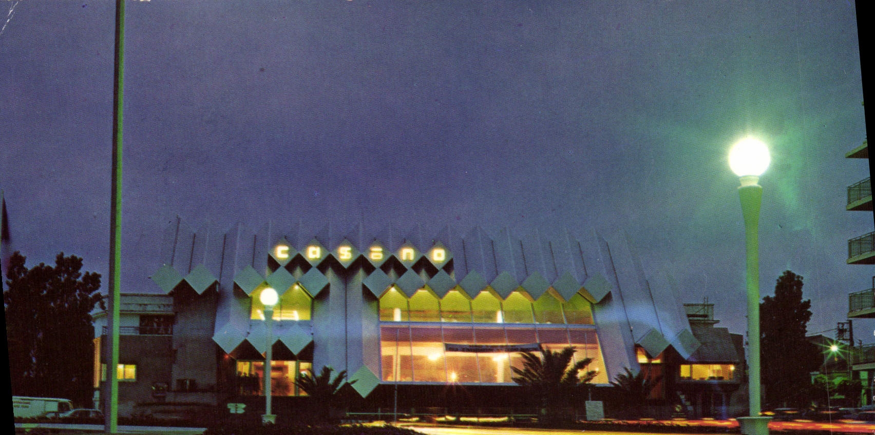 Le Casino de La Plage — Les Sables-d'Olonne (Vendée) — Imprimé par L'Oricour