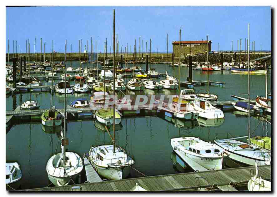 CPM Ile de Noirmoutier Vendee L'Herbaudiere le port 