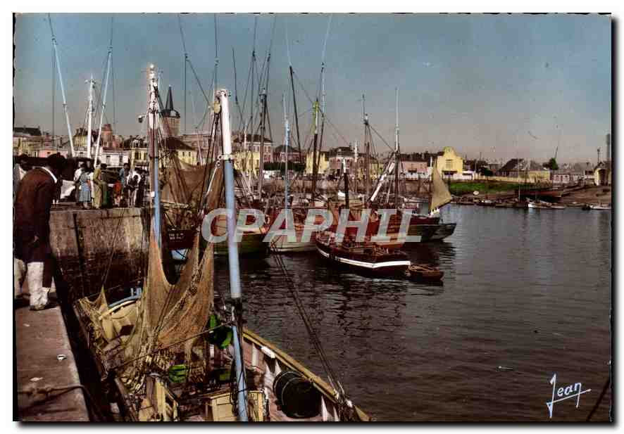 Les Sables-d'Olonne — Thoniers und Chalutiers am Hafen — Les Éditions Jean