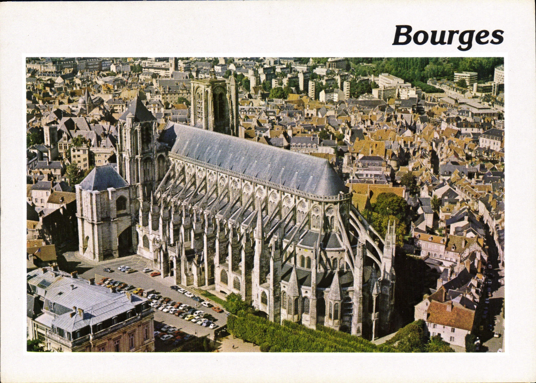 CPM Bourges Cher Vue aerienne la cathedrale 
