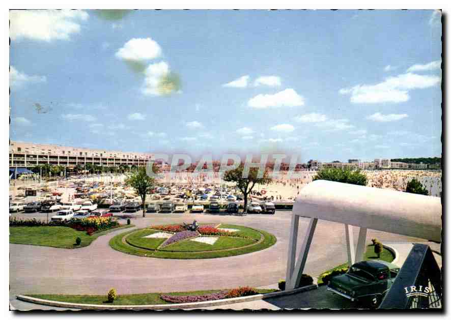 CPM Cote de Beaute Royan La Plage et le Front de Mer vus des Jardins du Casino 