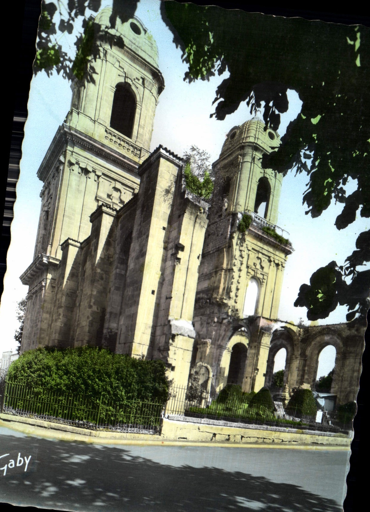 Ruines de l'église inachevée de Saint-Jean-d'Angély — Gaby — éditeur Gaby, n° de série non visible