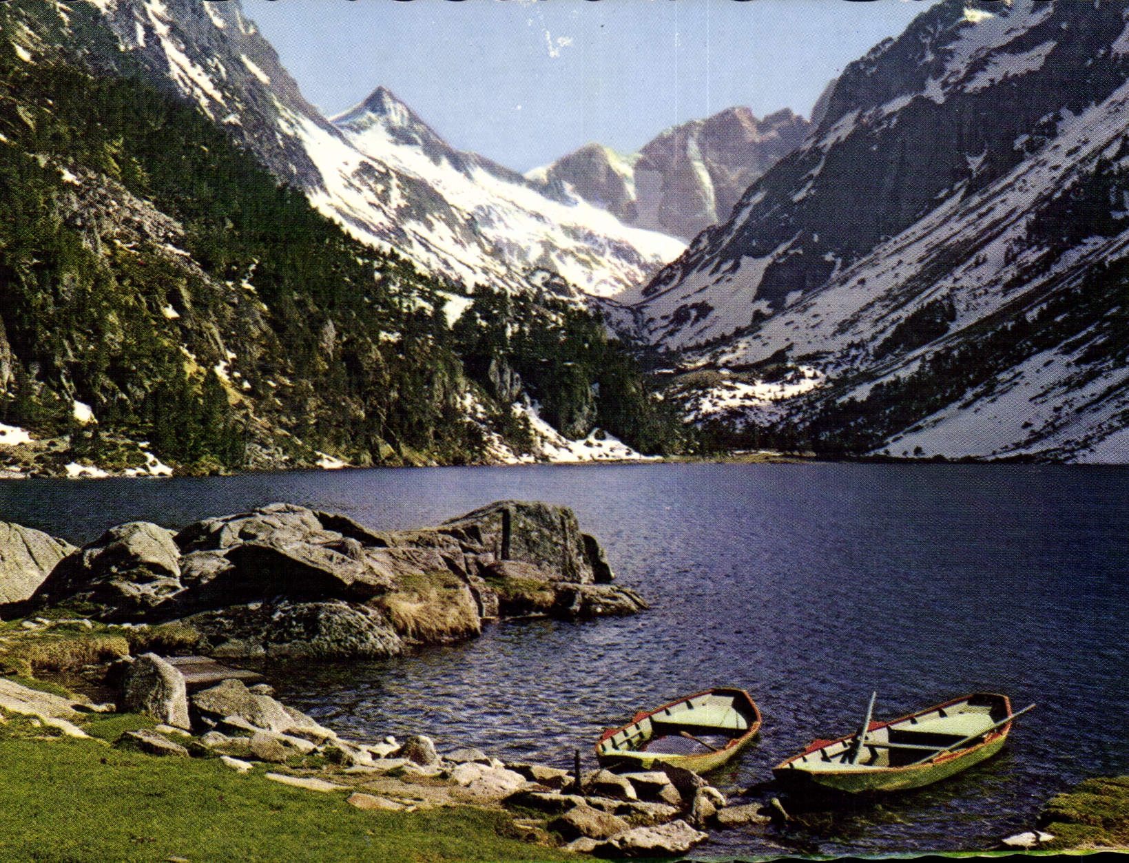 Les Pyrénées — Le Lac de Gaube (Alt. 1789 m.) et le Vignemale (Alt. 3200 m.) — Éditions A. DOUBET, Lourdes