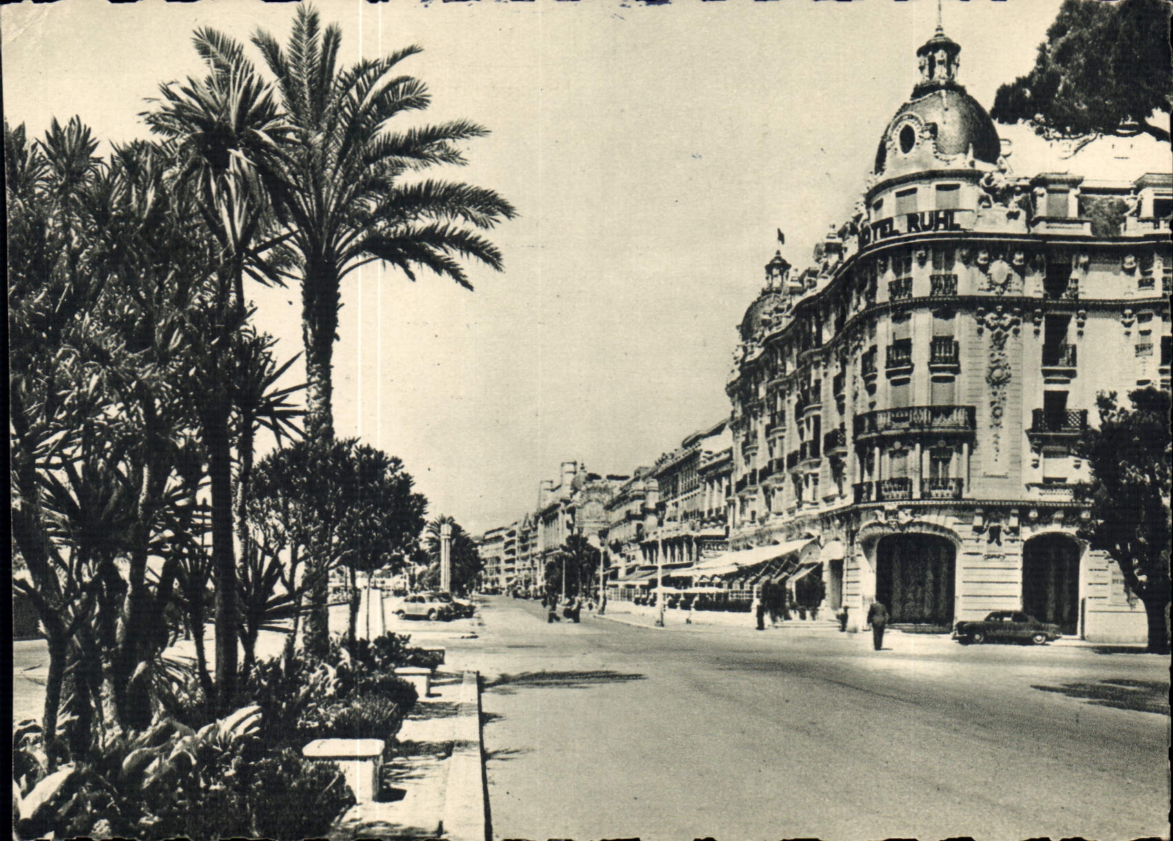 CPM Nice Entree de la Promenade des Anglais L'Hotel Ruhl 