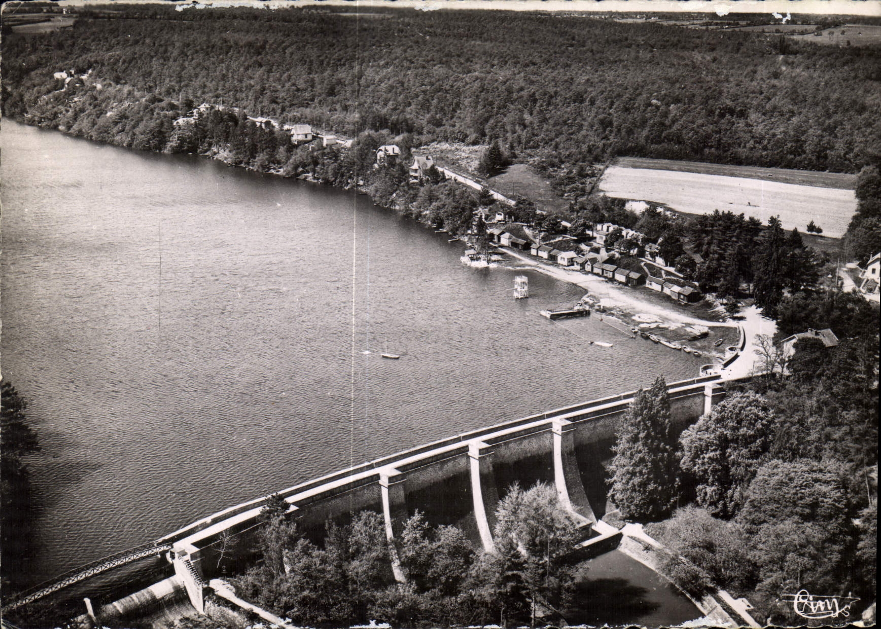 Pont-et-Massène (C.-d'Or) — Luftbild des Sees Pont und der Damm — Éditions Aériennes Imp. Mason