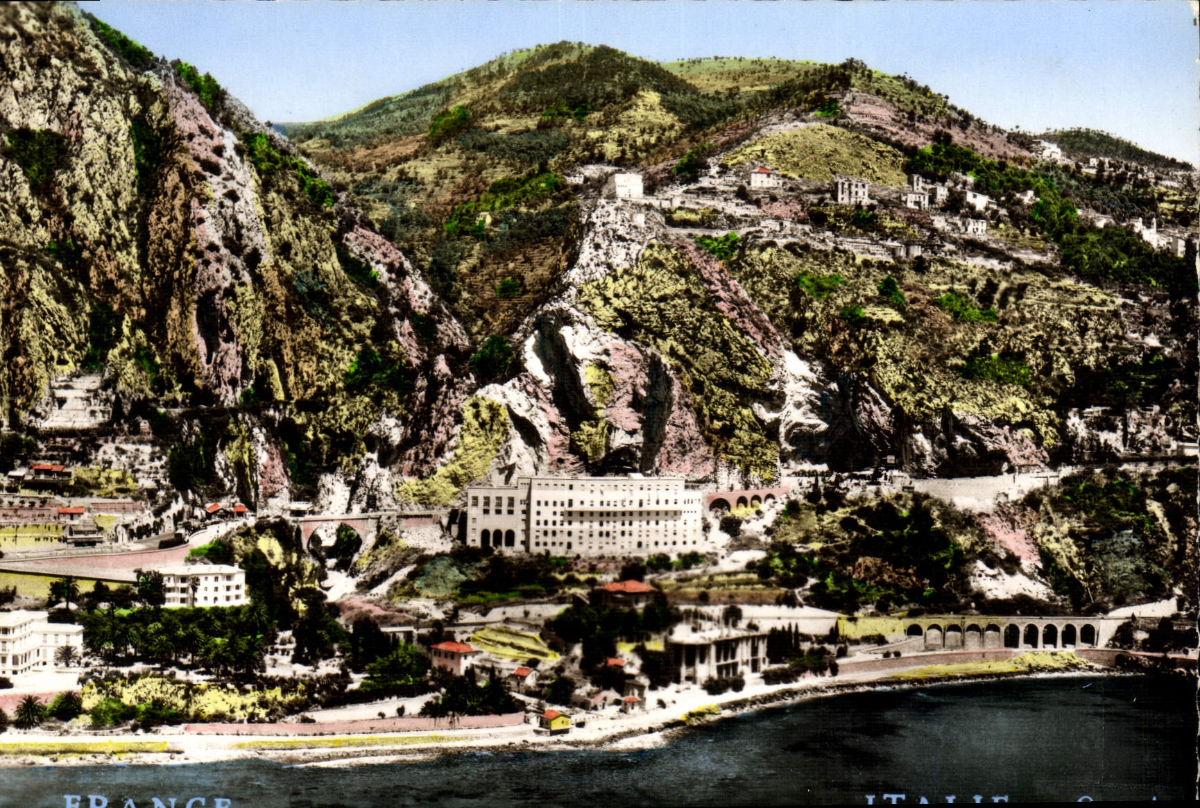 Menton - Garavan (A.-M.) - Vue aérienne du Pont Saint-Louis et la Frontière italienne — Éditions Aériennes Véritable
