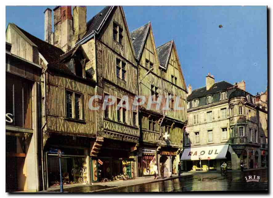 CPM Dijon Rue de la Liberte Le Miroir 