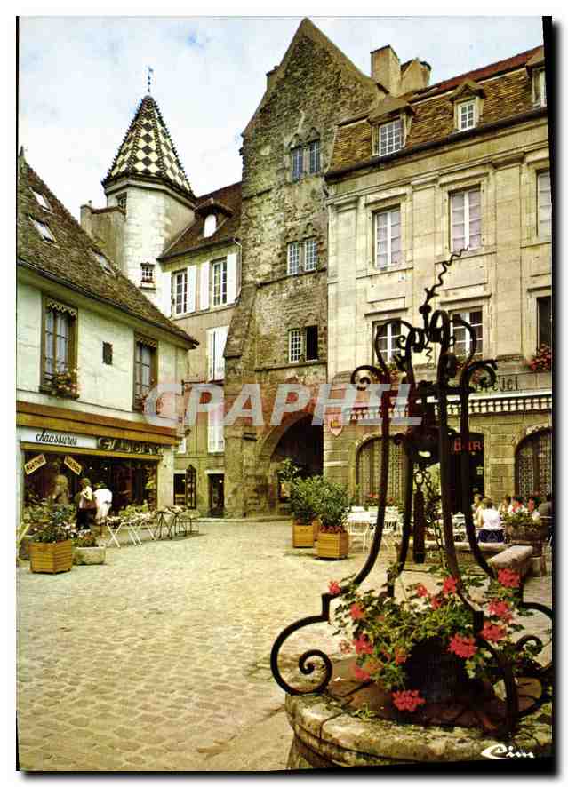 CPM Semur en Auxois Cote d'Or Le Vieux puits 