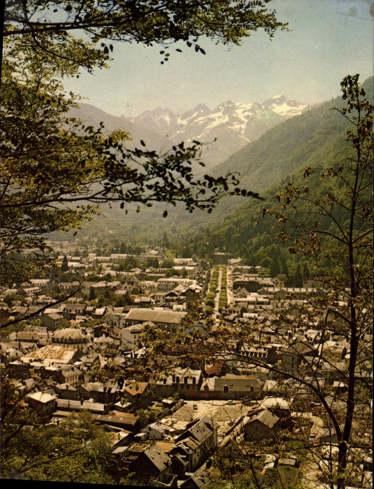 Luchon — Vue générale — Éditions ALIX