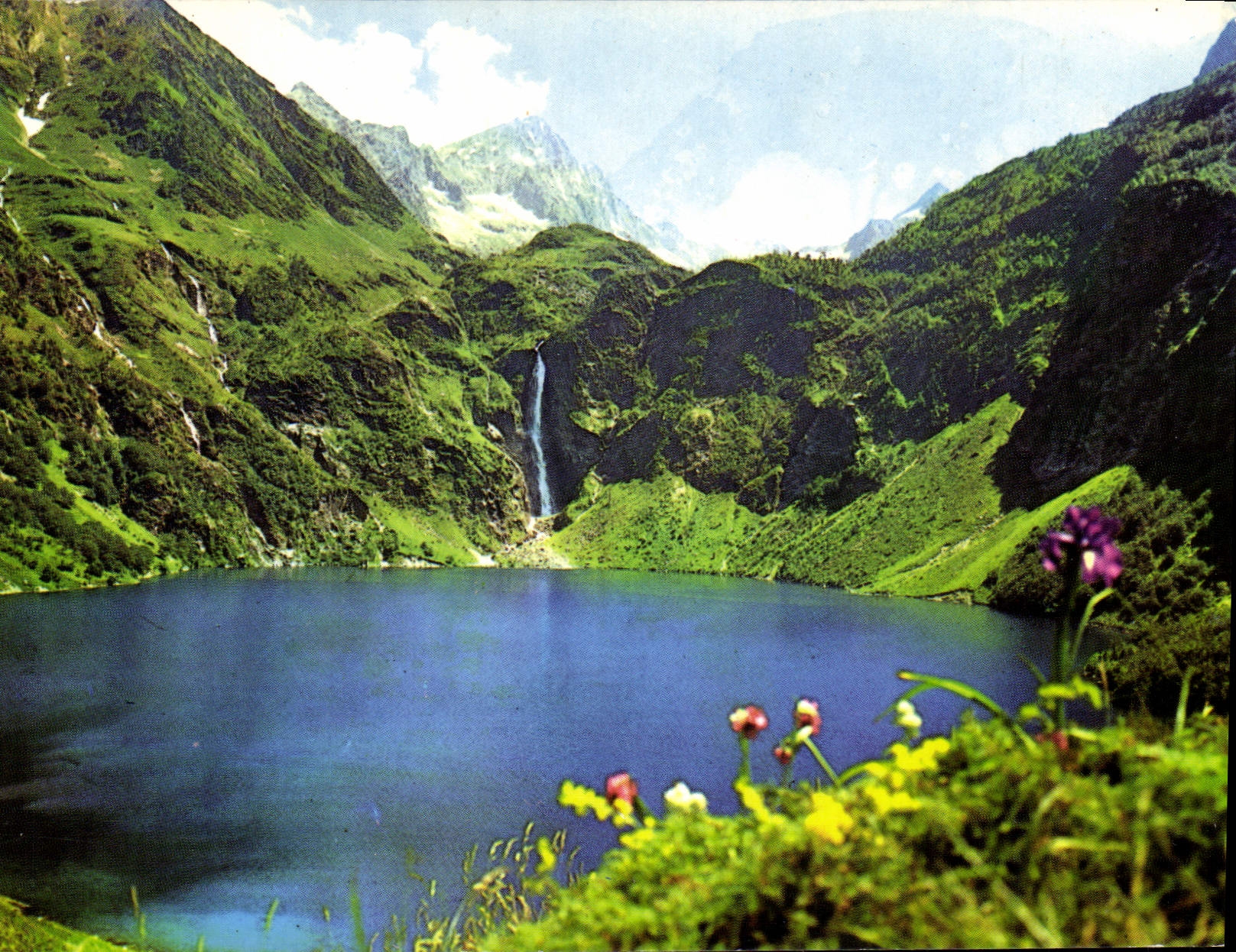 Lac d'Oò - Cascades d'Anla — Environs de Luchon (31) — Éditions d'Art Larousse