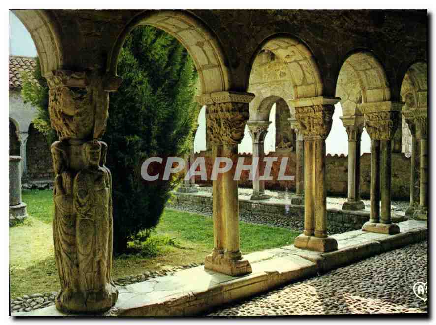 Saint-Bertrand-de-Comminges — Le Cloître avec ses chapiteaux des XIIe et XIVe s. — S.A. Cartes Postales A.P.A.-POULALB