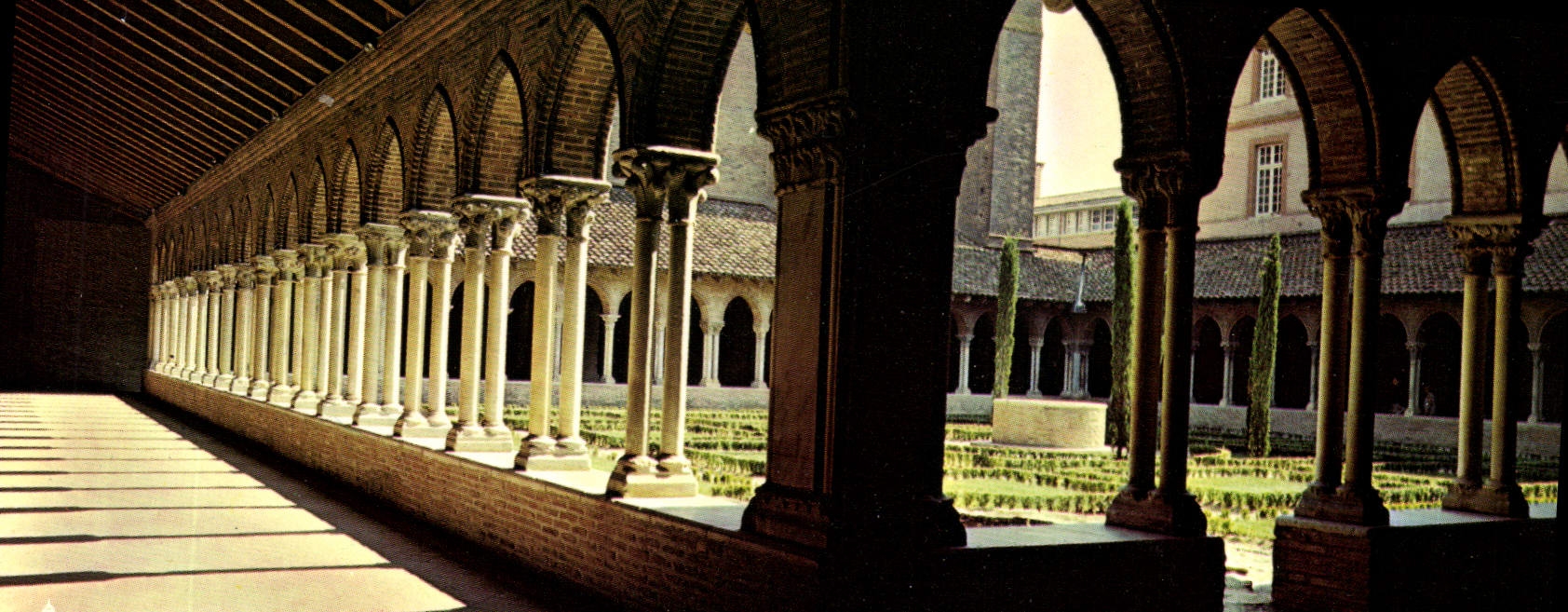 Le cloître gothique des Jacobins — Toulouse — Éditions d'Art LABOURETTE FRÈRES