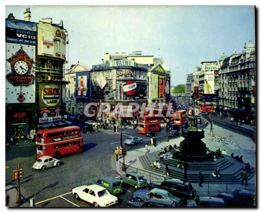 CPM Piccadilly Circus The heart of London 